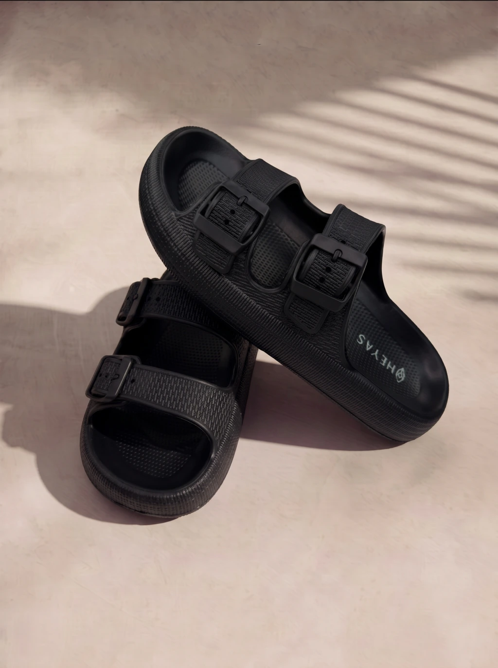 Zueco Source Negro HEYAS