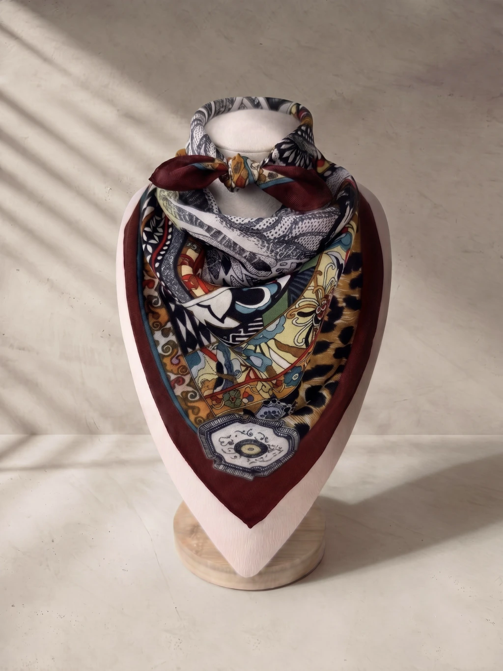 Pañuelo Dakari Borravino