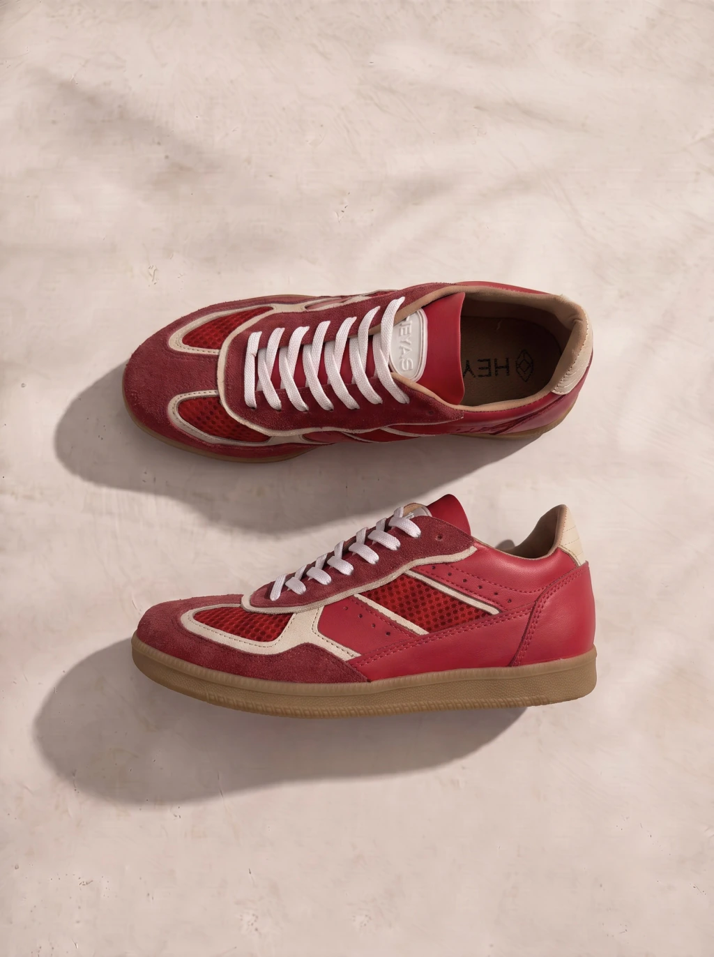 Zapatilla Cantabria Rojo HEYAS