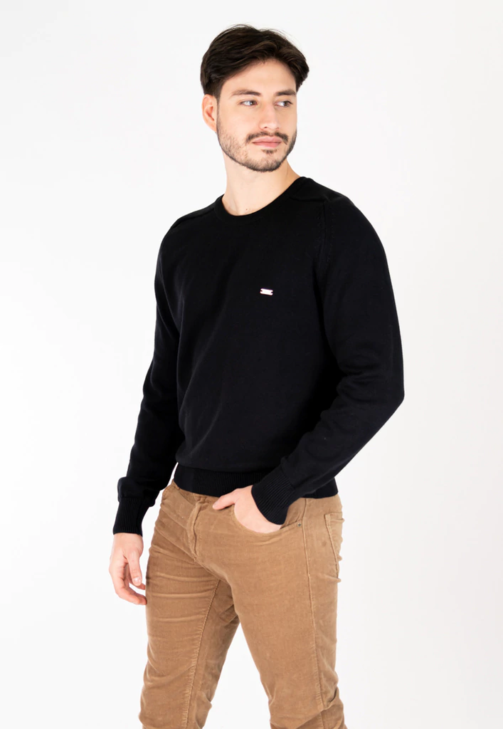 Sweater Base GG8 Manga Pipa Negro
