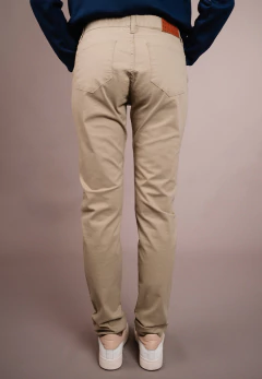 Pantalon Gabardina Maldivia Camel, foto 2 de 4