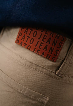 Pantalon Gabardina Maldivia Camel, foto 4 de 4