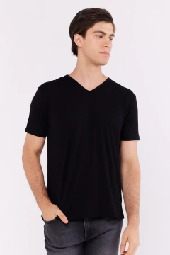 Camiseta Bambu Negro, foto 1 de 3