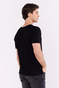 Camiseta Bambu Negro, foto 2 de 3
