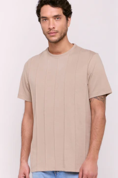 Remera Con Alforzas Iron Vison, foto 4 de 5