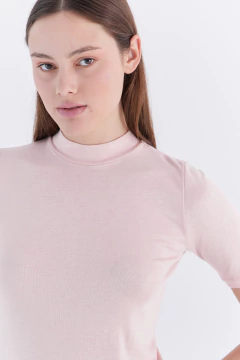 Remera Cuello Alto Rapunzel Rosa, foto 1 de 5