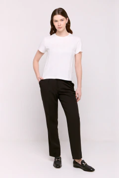 Remera Con Alforzas Fifi Crudo, foto 2 de 5
