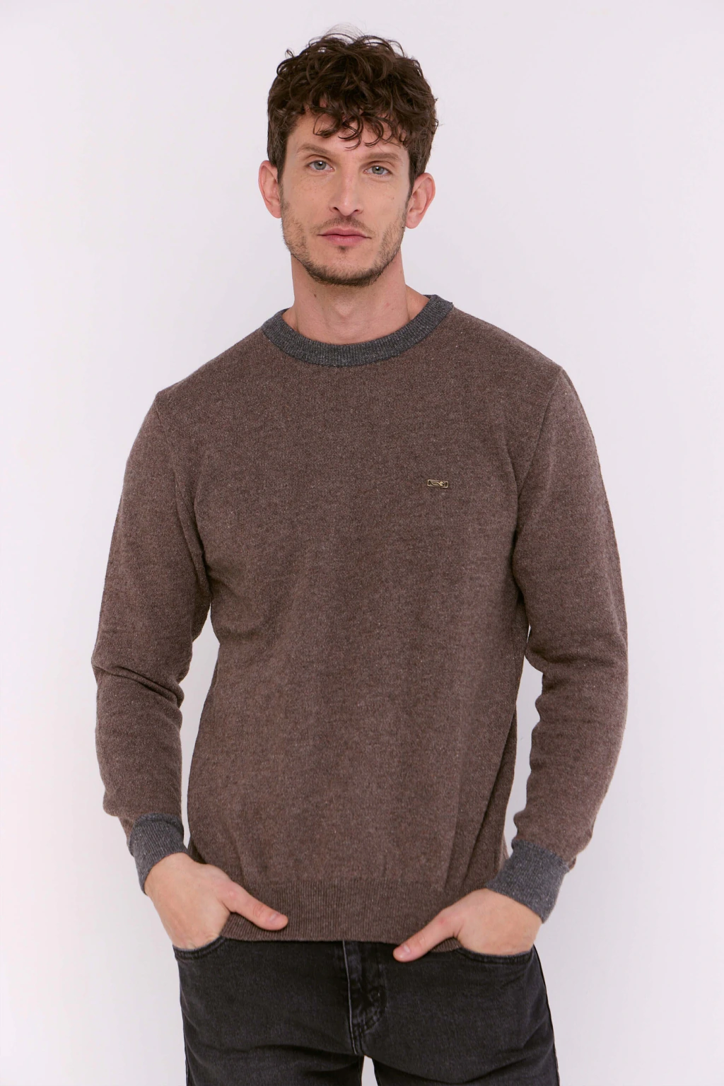 Sweater Base Combinado Marrón