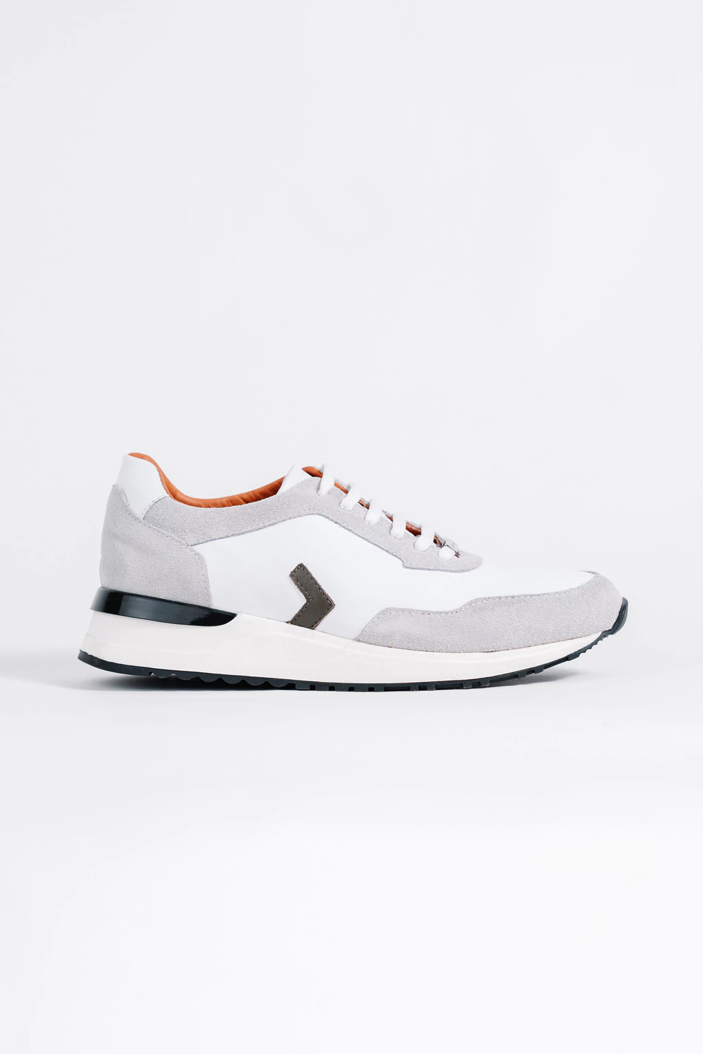 Zapatilla Combinada con Gamuza
