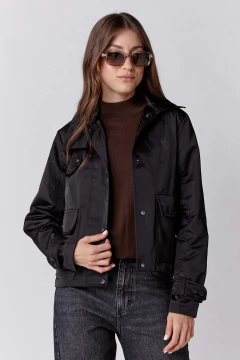 Campera Dama Culebra Negro, foto 1 de 5
