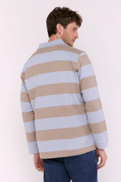 Buzo Cuello Polo Rayado Nashi Celeste, foto 2 de 5