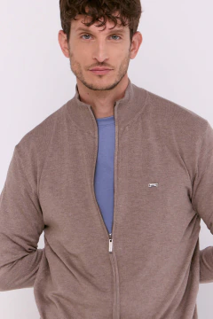 Campera Tejida Dug Tostado, foto 2 de 5