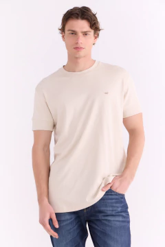 Remera Básica Pima Interlock Crudo, foto 1 de 5