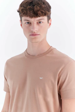 Remera Basica Pima Interlock Mocca, foto 1 de 4