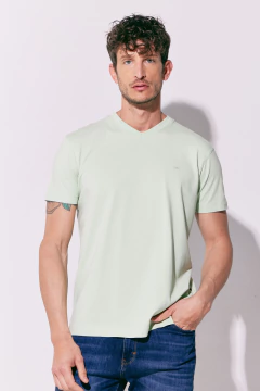Remera Pima Esc V Spandex Verde, foto 2 de 4
