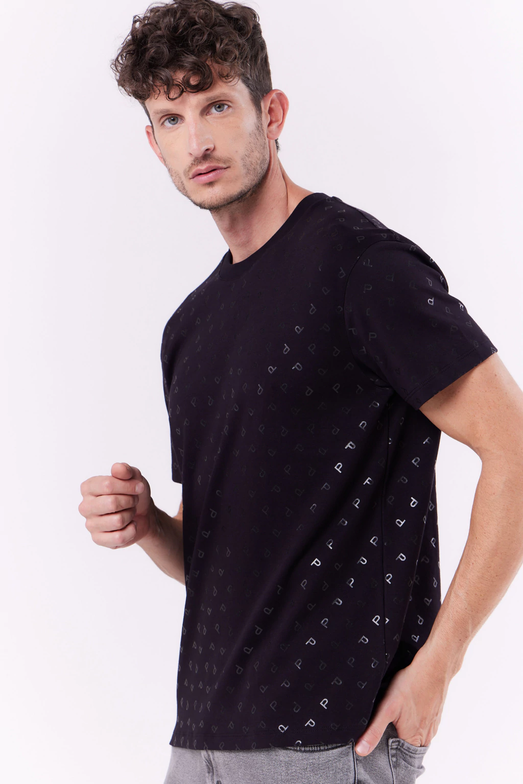Remera Full Print Pima Belington Negro