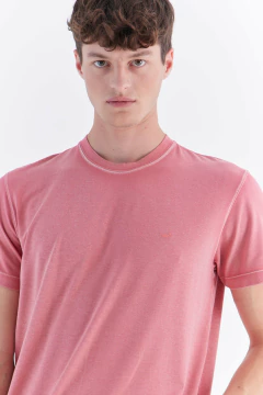 Remera Jersey Old Dye Wash Pima Ladrillo, foto 2 de 5