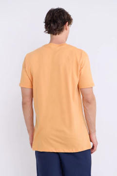 Remera Bordada Elio Naranja, foto 4 de 5