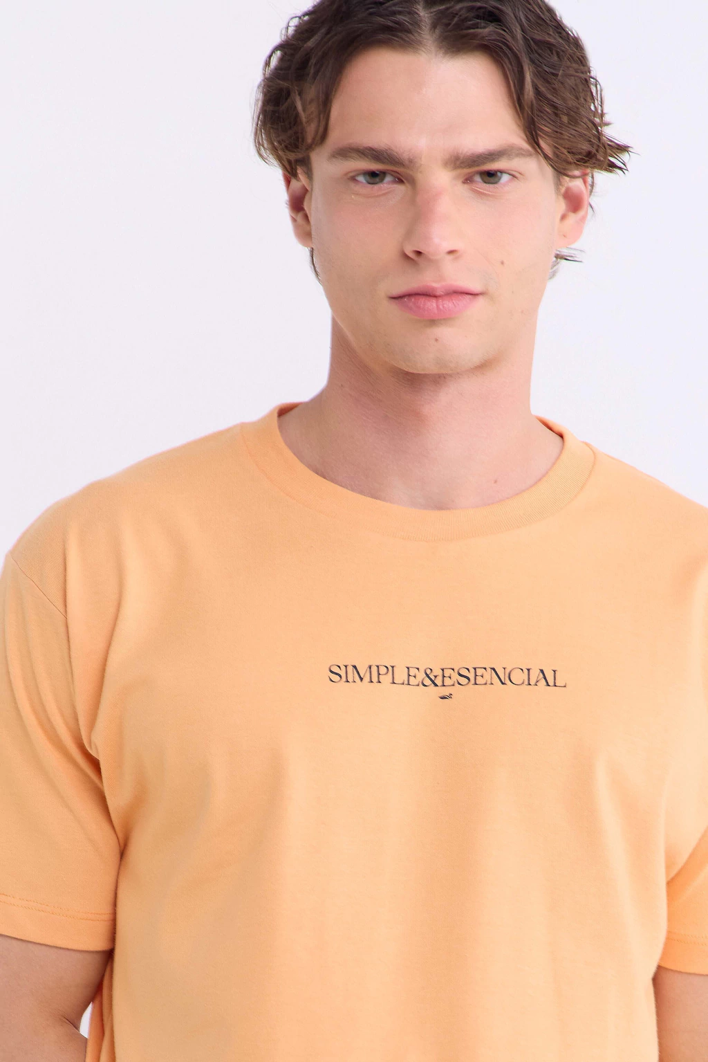 Remera Estampada Moon Naranja