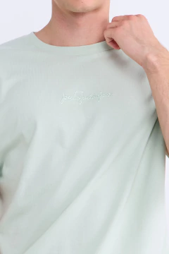Remera Bordada Shelby Verde, foto 2 de 5
