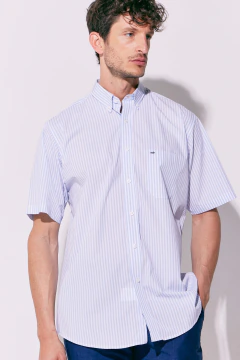 Camisa Manga Corta Corte Básico Rayas Celeste, foto 2 de 5