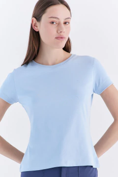 Remera Dama Interlock Celeste PIMA, foto 3 de 5