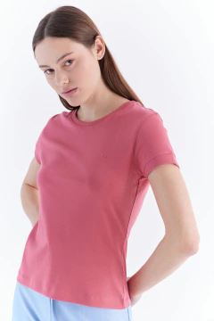 Remera Dama Interlock Ladrillo PIMA, foto 2 de 5
