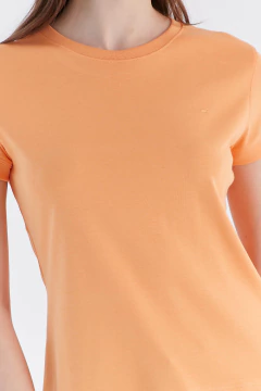 Remera Dama Interlock Naranja PIMA, foto 1 de 5