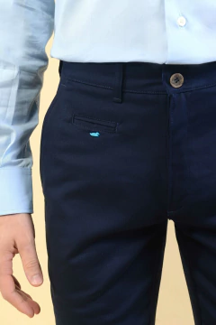 Pantalon Plat Gabardina Marino, foto 2 de 4