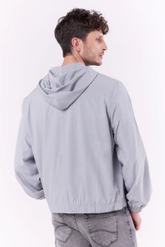 Campera Rompeviento Maine Gris Medio, foto 4 de 5